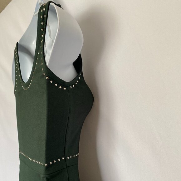 Rosie Harlow Green & Stud Design Dress - Picture 6 of 8